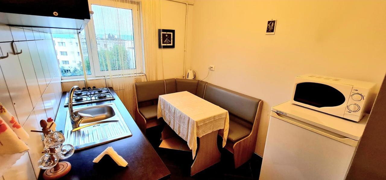 Ultracentral Apartments Bacău Eksteriør bilde